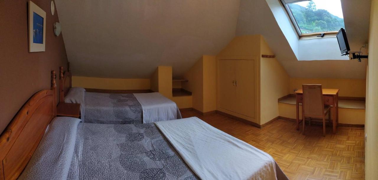 Hotel Santa Cristina Пола-де-Лена Экстерьер фото