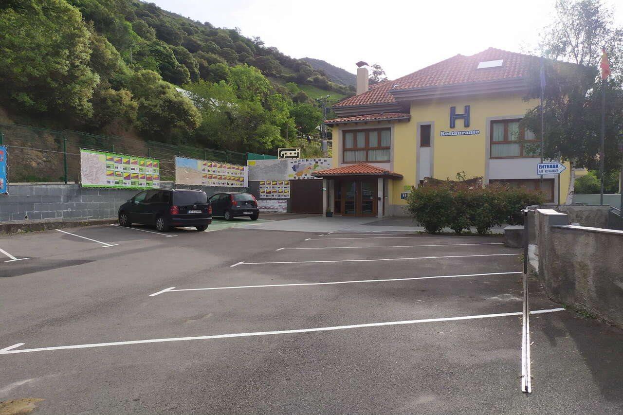 Hotel Santa Cristina Пола-де-Лена Экстерьер фото