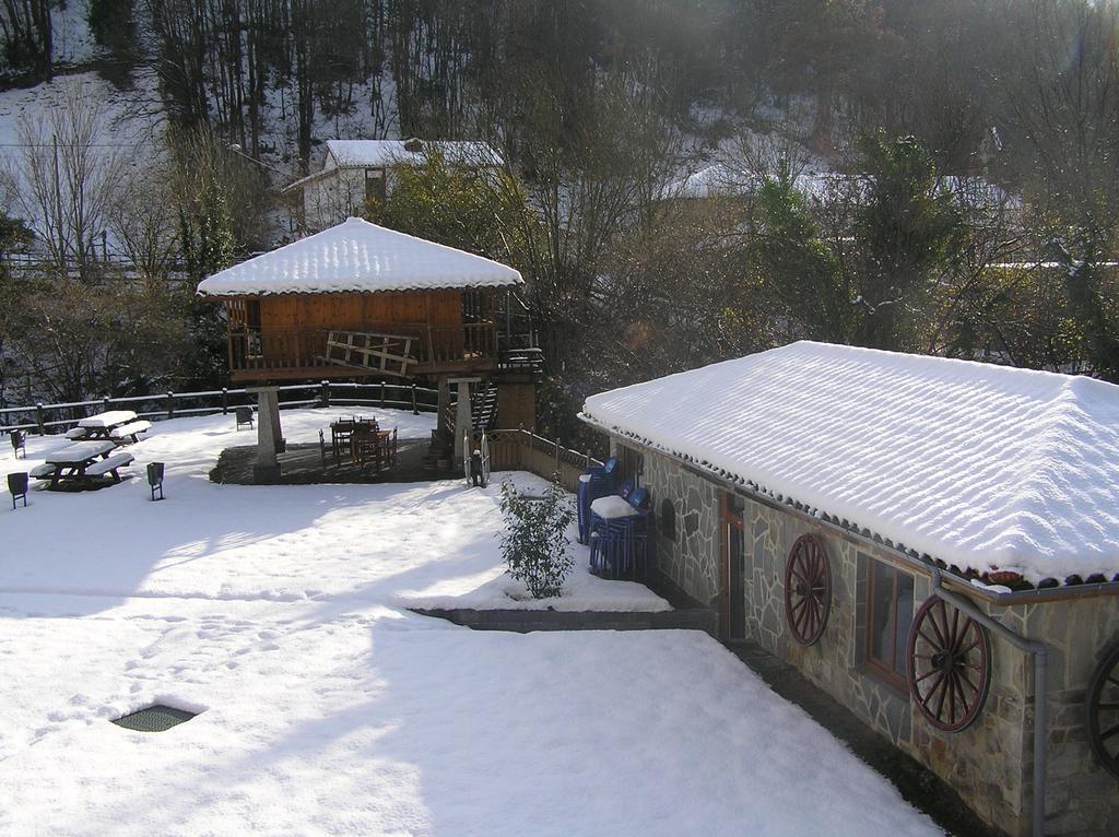 Hotel Santa Cristina Пола-де-Лена Экстерьер фото
